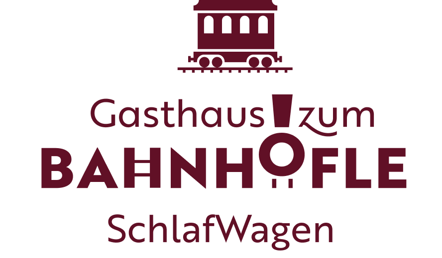 Logo für das Gasthaus "Zum Bahnhof" mit dem Zusatz "SchlafWagen" und einer Abbildung eines Zuges.